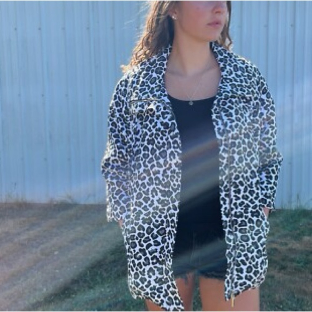 Erin London Black and White Leopard Oversized Jacket Sz L - Picture 14 of 14
